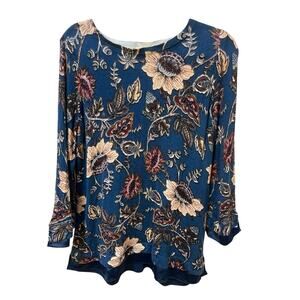 Chico’s Blue Floral Tiered Satin Hem Cotton Blend Knit Top Women’s Size 2 Blouse
